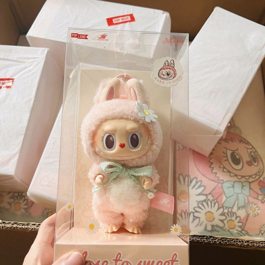 Trendige Plüschfiguren mit Vinylgesicht: Cool & charmant