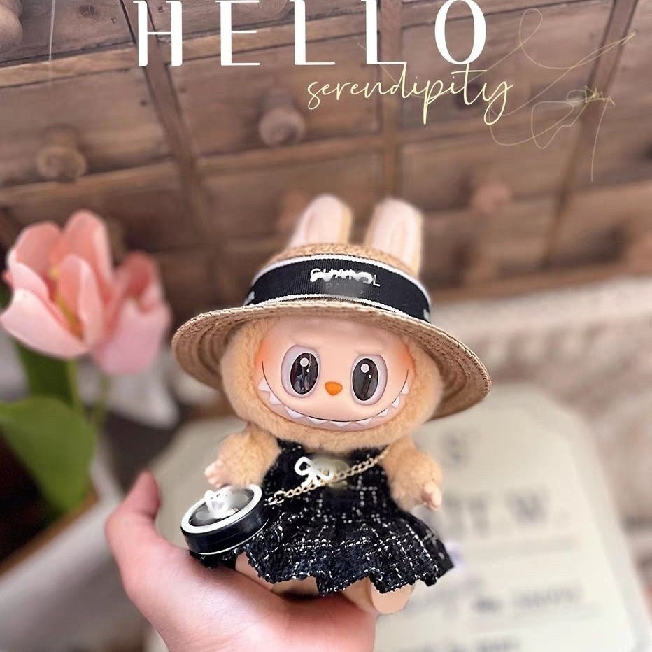 Handgemachte Labubu Kleider: Exklusiver Look für deine Labubupuppe